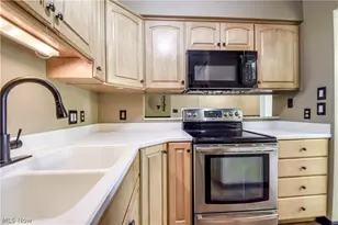 551 Heritage Square, Jefferson, OH 44047 - Photo 14