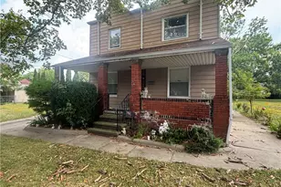 831 Whitcomb Rd, Loveland, OH 44110 - Photo 2