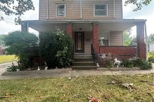 831 Whitcomb Rd, Loveland, OH 44110 - Photo 1
