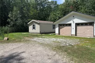 4871 Edwards Dr, Geneva, OH 44041 - Photo 2