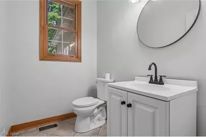 10685 Robert Lane, Chagrin Falls, OH 44023 - Photo 36