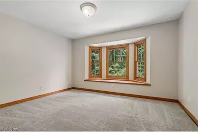 10685 Robert Lane, Chagrin Falls, OH 44023 - Photo 32