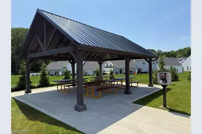 3443 Alder Avenue, Green, OH 44685 - Photo 2