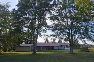 6874 Hammond Corners Rd, Pierpont, OH 44082 - Photo 10