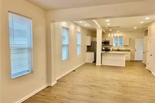 2214 W 32nd St, Loveland, OH 44113 - Photo 16