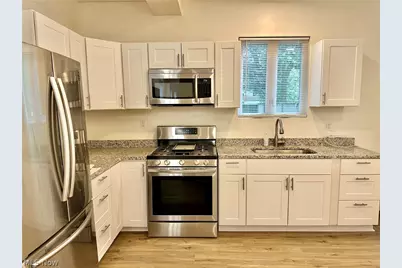 2214 W 32nd Street #DOWN, Loveland, OH 44113 - Photo 6