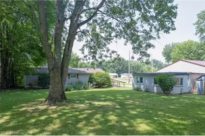 1125 S Johnson Road, Sebring, OH 44672 - Photo 24