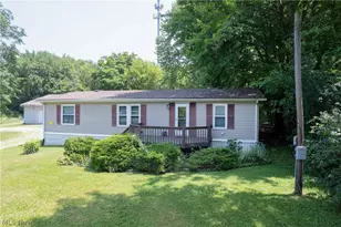 1125 S Johnson Rd, Sebring, OH 44672 - Photo 2