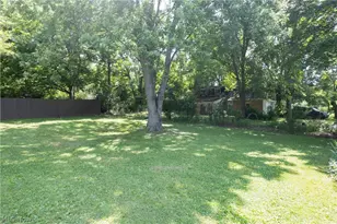 1125 S Johnson Rd, Sebring, OH 44672 - Photo 26