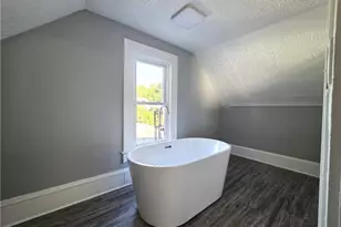 432 Fuller St, Akron, OH 44306 - Photo 12