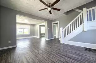 432 Fuller St, Akron, OH 44306 - Photo 2