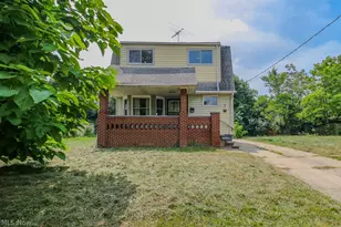 980 Evangeline Rd, Loveland, OH 44110 - Photo 1