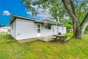 2415 Regentview St NE, Canton, OH 44705 - Photo 26