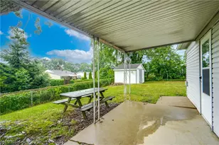 2415 Regentview St NE, Canton, OH 44705 - Photo 24