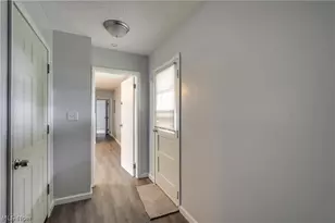2415 Regentview St NE, Canton, OH 44705 - Photo 6