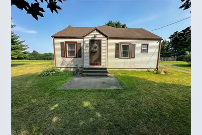 3570 Shepler Church Avenue SW, Canton, OH 44706 - Photo 1