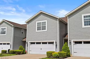 106 Larimar Dr, Willowick, OH 44095 - Photo 2