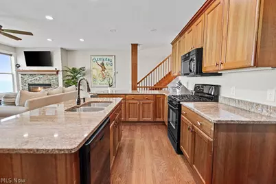 106 Larimar Drive, Willowick, OH 44095 - Photo 12