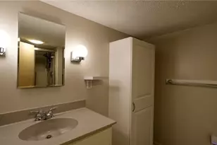 809 N 10th St, Cambridge, OH 43725 - Photo 20