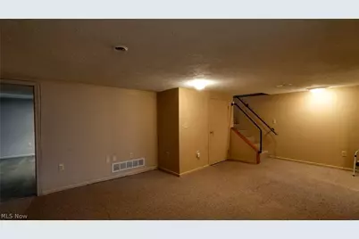 809 N 10th Street, Cambridge, OH 43725 - Photo 22