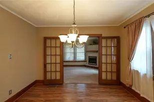 809 N 10th St, Cambridge, OH 43725 - Photo 12
