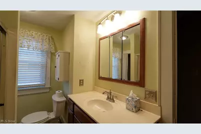 809 N 10th Street, Cambridge, OH 43725 - Photo 16