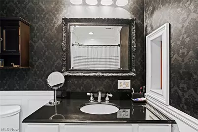 1025 3rd Street, Brilliant, OH 43913 - Photo 32