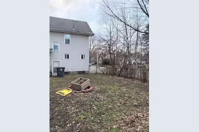 999 Avon Street, Akron, OH 44310 - Photo 12