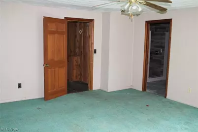 13893 County Road 100, Lakeville, OH 44638 - Photo 16