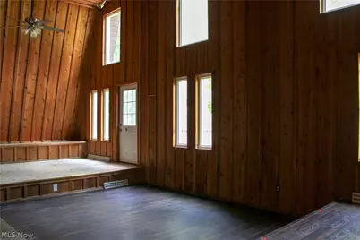 13893 County Road 100, Lakeville, OH 44638 - Photo 14