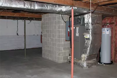 13893 County Road 100, Lakeville, OH 44638 - Photo 20