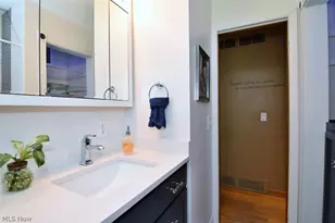 594 Terra Ln, Amherst, OH 44001 - Photo 26