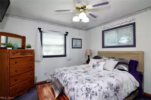 594 Terra Ln, Amherst, OH 44001 - Photo 18