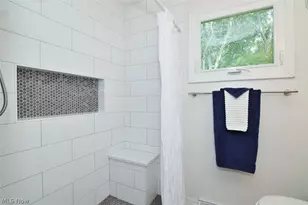 594 Terra Ln, Amherst, OH 44001 - Photo 24