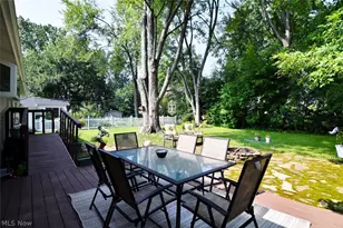 594 Terra Ln, Amherst, OH 44001 - Photo 36