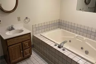 1615 Orange St, Coshocton, OH 43812 - Photo 16