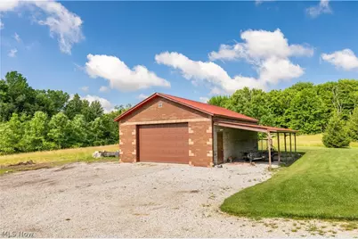 1100 E Bayton Street, Alliance, OH 44601 - Photo 8