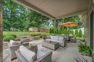 364 31st St SW, Barberton, OH 44203 - Photo 26