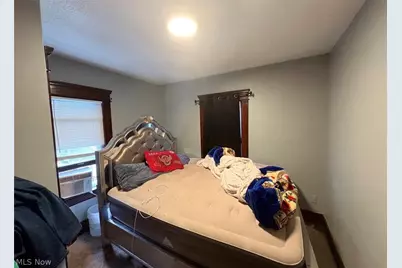 847 Carlysle Street, Akron, OH 44310 - Photo 6