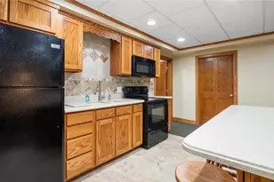 3660 Michelle Ln, Zanesville, OH 43701 - Photo 38