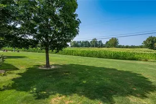 3660 Michelle Ln, Zanesville, OH 43701 - Photo 50