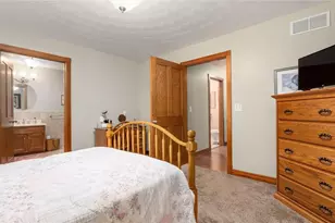 3660 Michelle Ln, Zanesville, OH 43701 - Photo 24