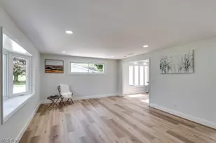 1560 Evergreen Dr, Streetsboro, OH 44241 - Photo 6