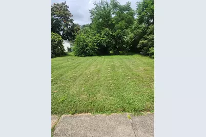 66 Holcomb Avenue, Mogadore, OH 44260 - Photo 1
