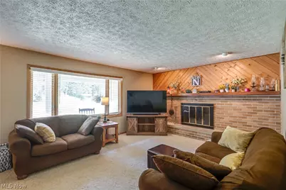 1204 Taplin Avenue, New Franklin, OH 44319 - Photo 6