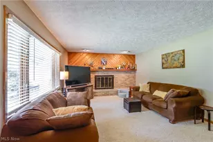 1204 Taplin Ave, New Franklin, OH 44319 - Photo 4