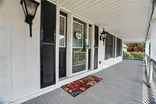 12 Square Circle Dr, Madison, OH 44057 - Photo 2