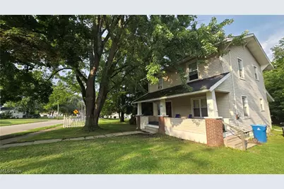 442 Poland Avenue, Struthers, OH 44471 - Photo 2