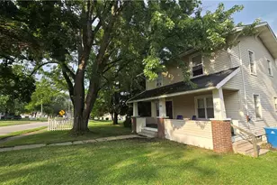 442 Poland Ave, Struthers, OH 44471 - Photo 2