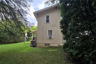442 Poland Ave, Struthers, OH 44471 - Photo 4
